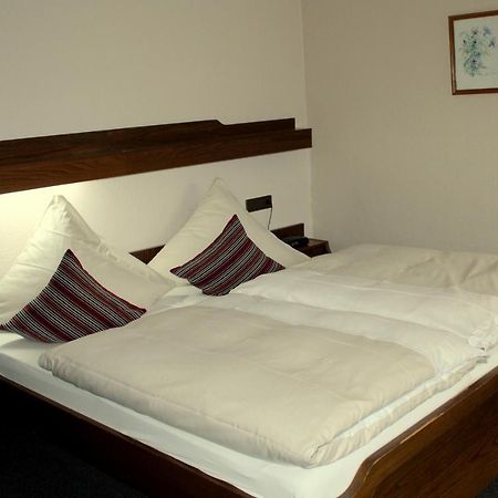 Hotel Am Bad-Wald Бад-Либенцелль Экстерьер фото