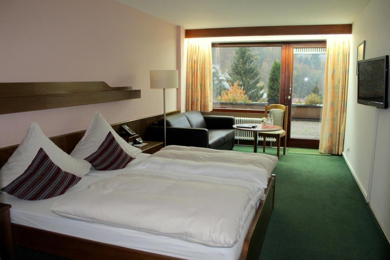 Hotel Am Bad-Wald Бад-Либенцелль Экстерьер фото