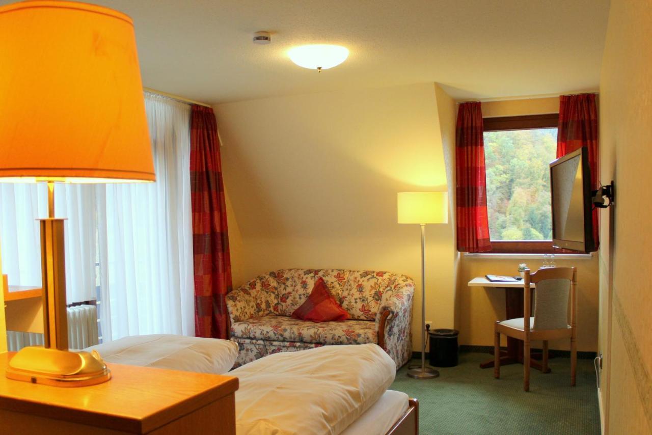 Hotel Am Bad-Wald Бад-Либенцелль Экстерьер фото